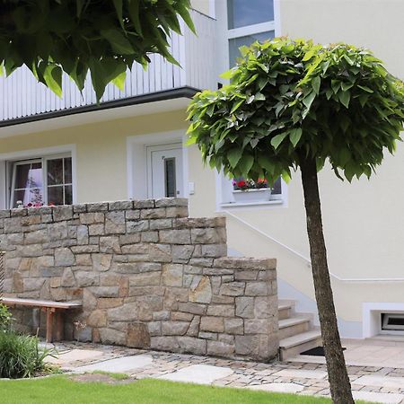 Schoene Ferienwohnung Vor Den Toren Pullman Citys Aicha vorm Wald 外观 照片