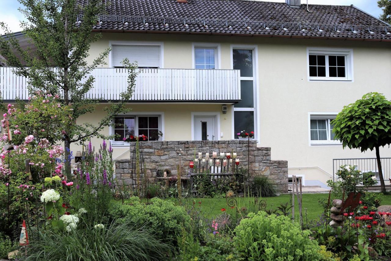 Schoene Ferienwohnung Vor Den Toren Pullman Citys Aicha vorm Wald 外观 照片